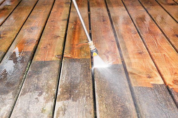 Why Choose Our Certified Pressure Washing Experts for Your Project Needs in Bradford, TN?